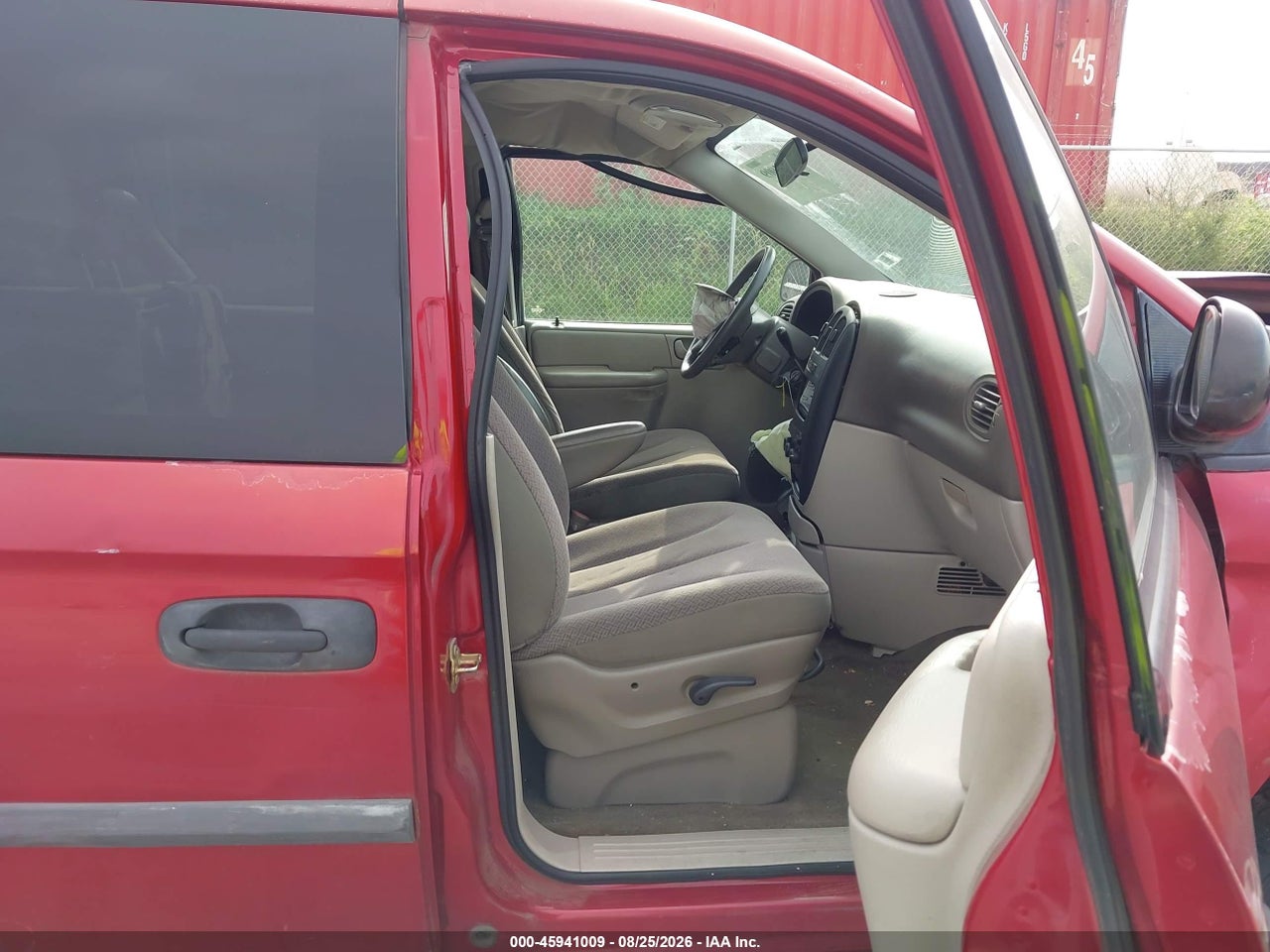 2006 DODGE CARAVAN SE · 5/11