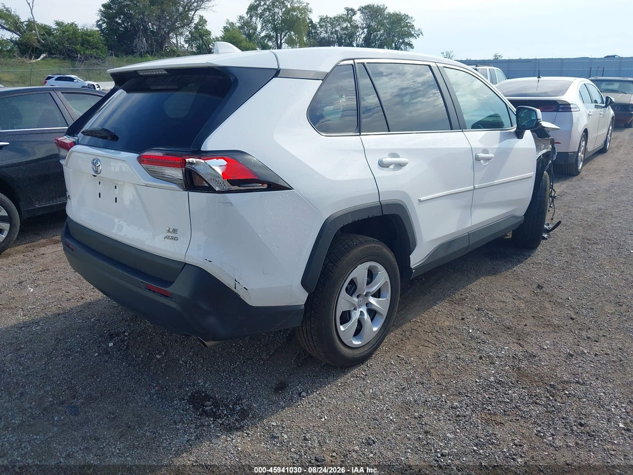 2024 TOYOTA RAV4 LE · 4/11