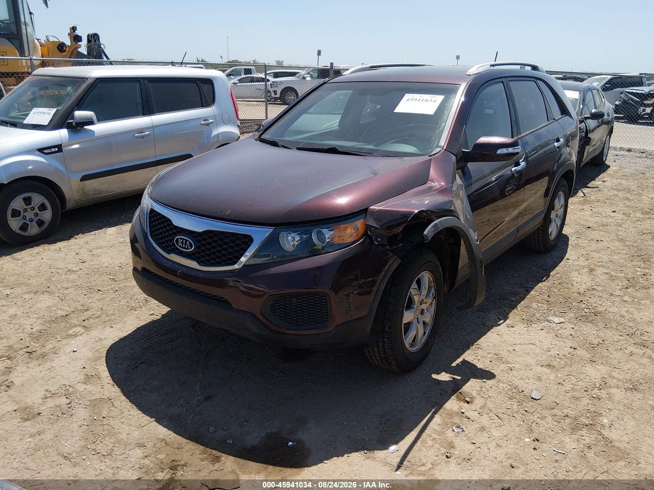 2013 KIA SORENTO LX V6 · 2/11