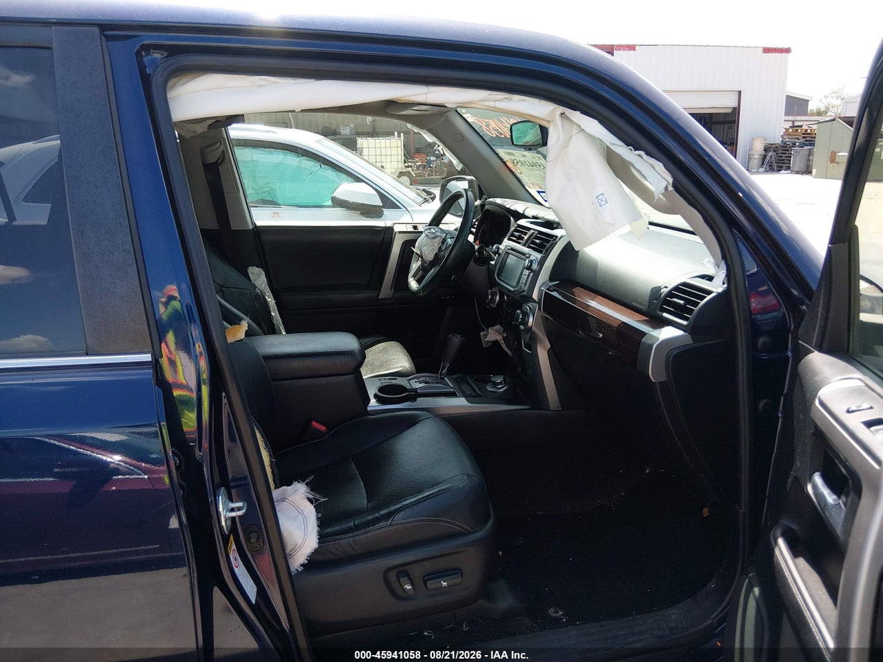 2016 TOYOTA 4RUNNER LIMITED · 5/11