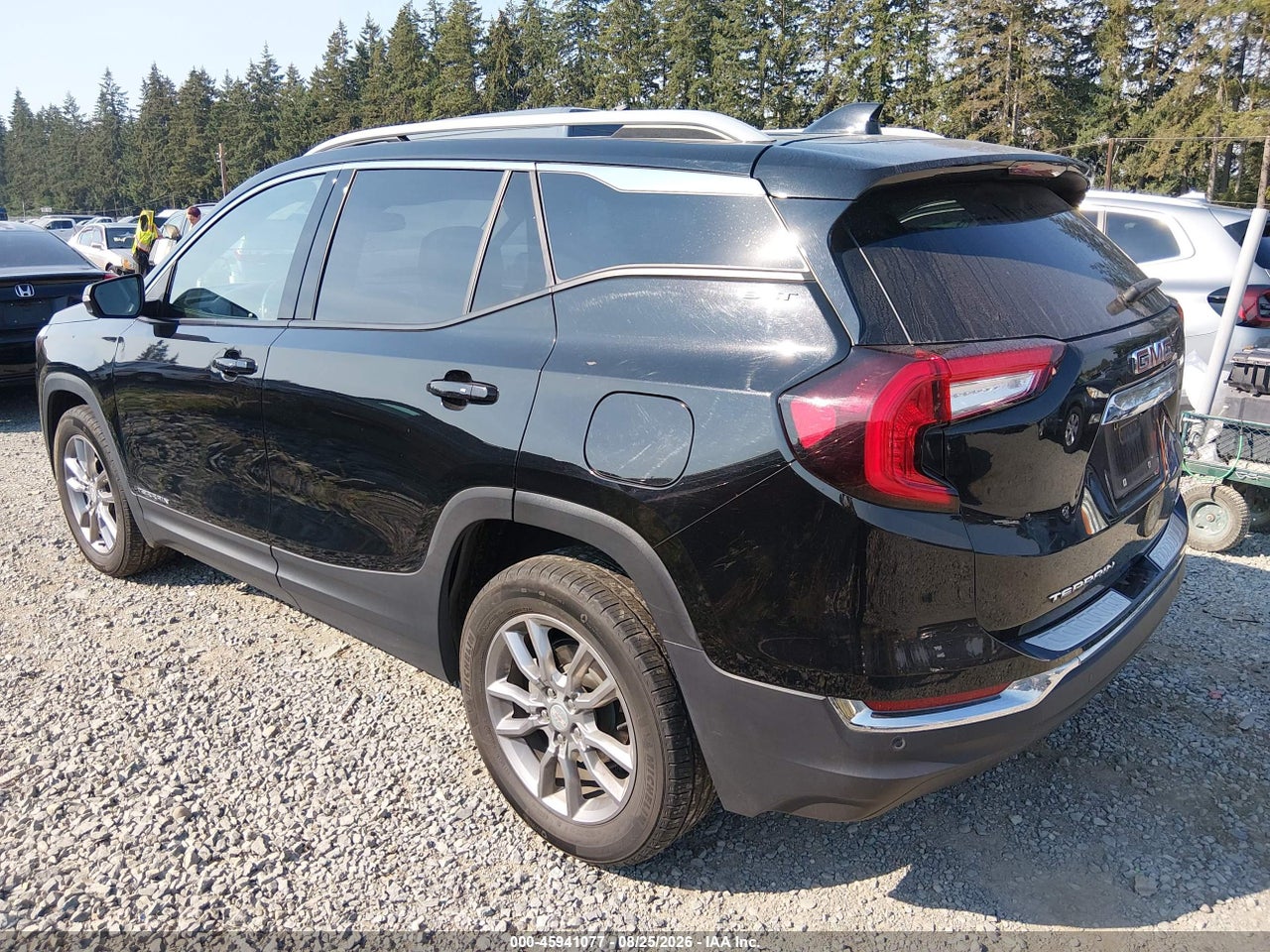 2022 GMC TERRAIN AWD SLT · 3/11