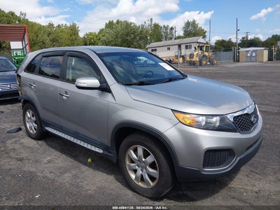 5XYKTCA62DG****** · 2013 KIA SORENTO LX