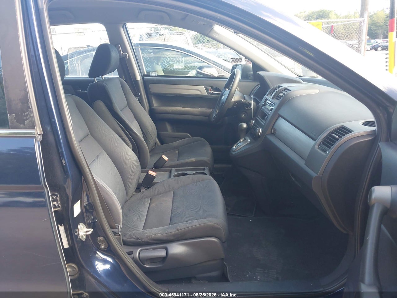 2010 HONDA CR-V LX · 5/11
