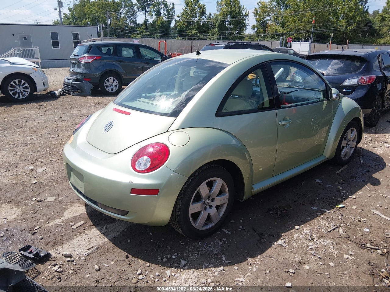 2007 VOLKSWAGEN NEW BEETLE 2.5 · 4/11