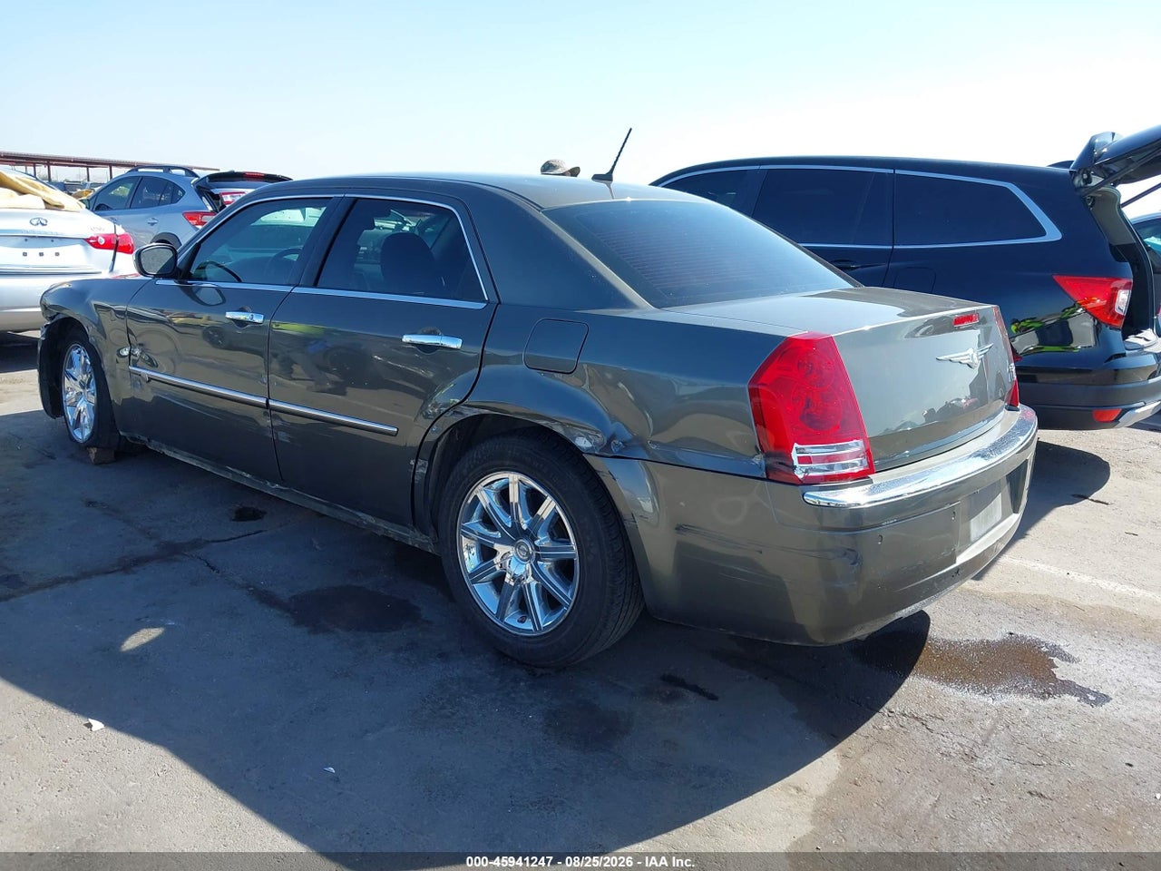 2008 CHRYSLER 300C HEMI · 3/11