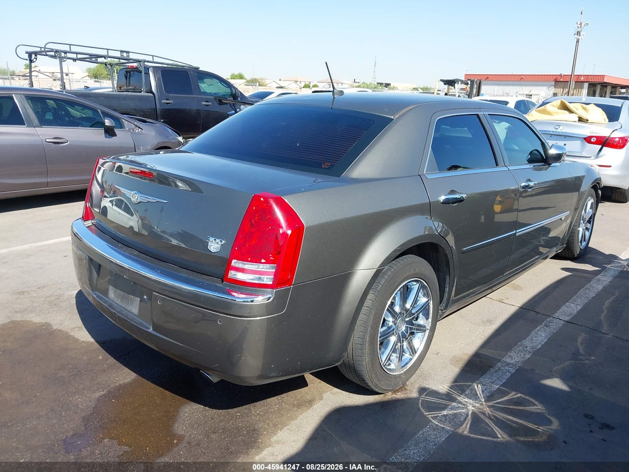 2008 CHRYSLER 300C HEMI · 4/11