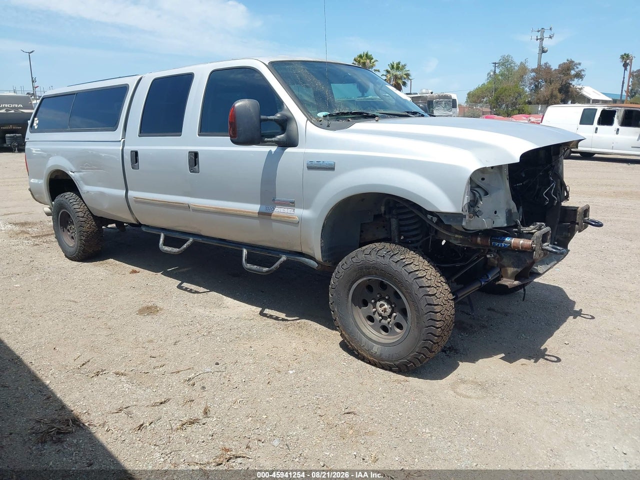 2005 FORD F-350 LARIAT/XL/XLT