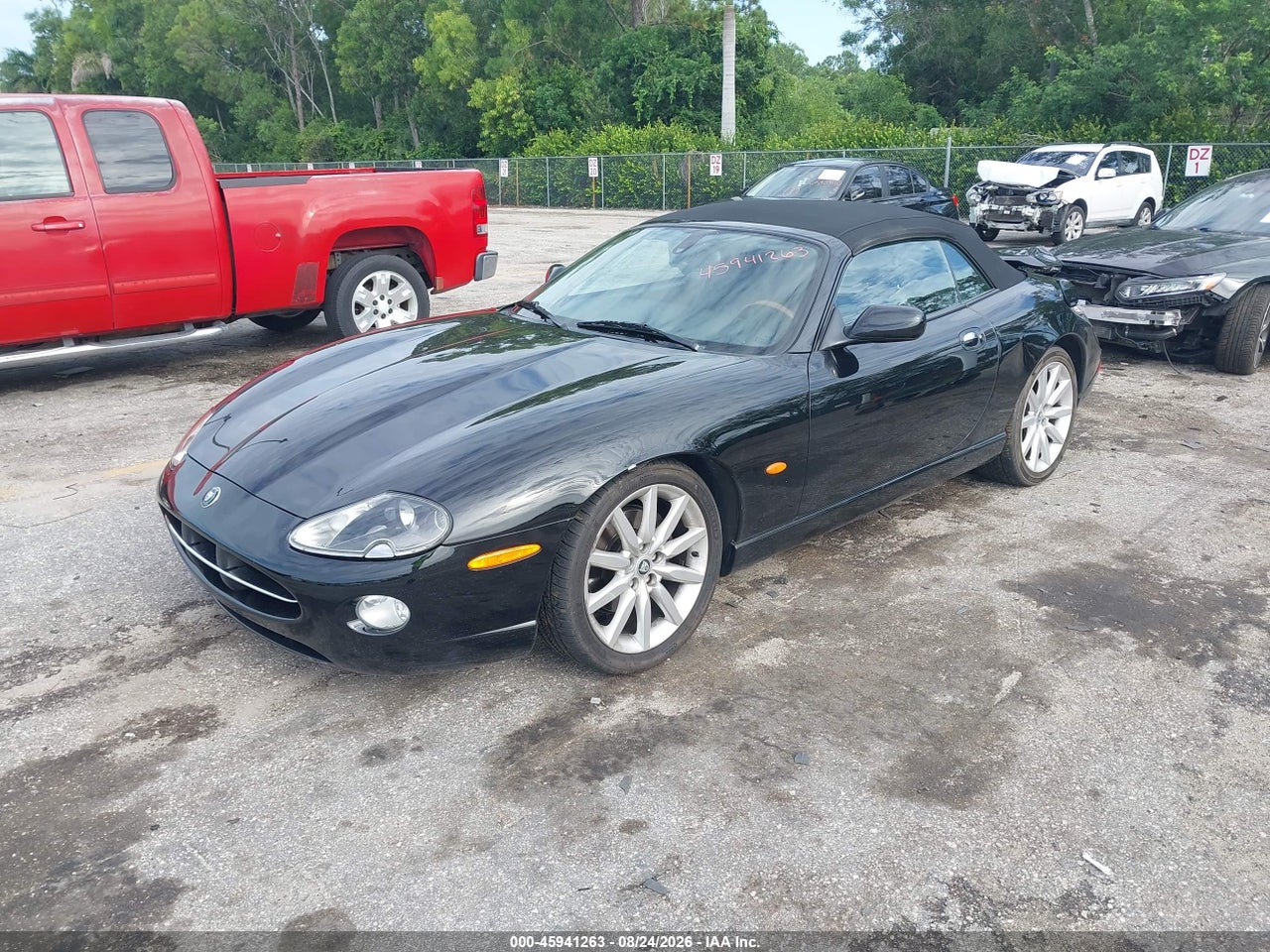 2006 JAGUAR XK8 · 2/11