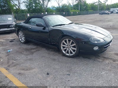 SAJDA42C162****** · 2006 JAGUAR XK8
