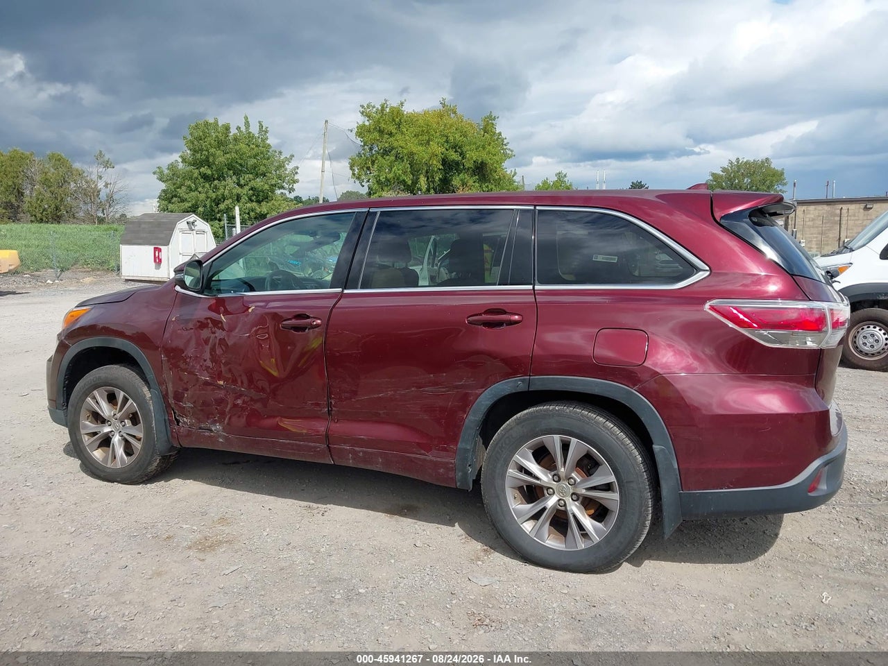 2014 TOYOTA HIGHLANDER LE PLUS V6 · 6/11