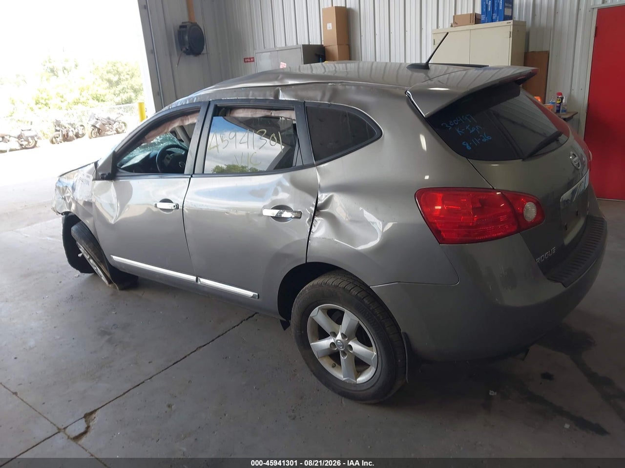 2012 NISSAN ROGUE S · 3/11