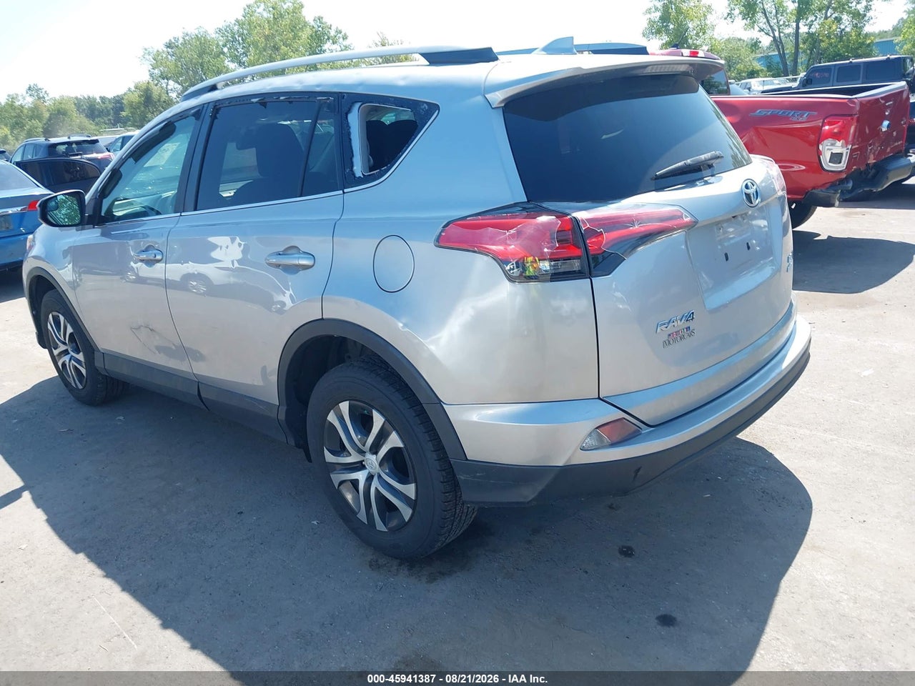 2017 TOYOTA RAV4 LE · 3/11