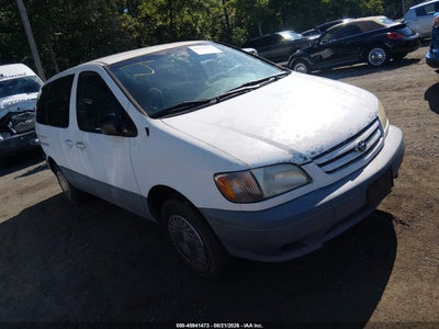 2002 TOYOTA SIENNA LE