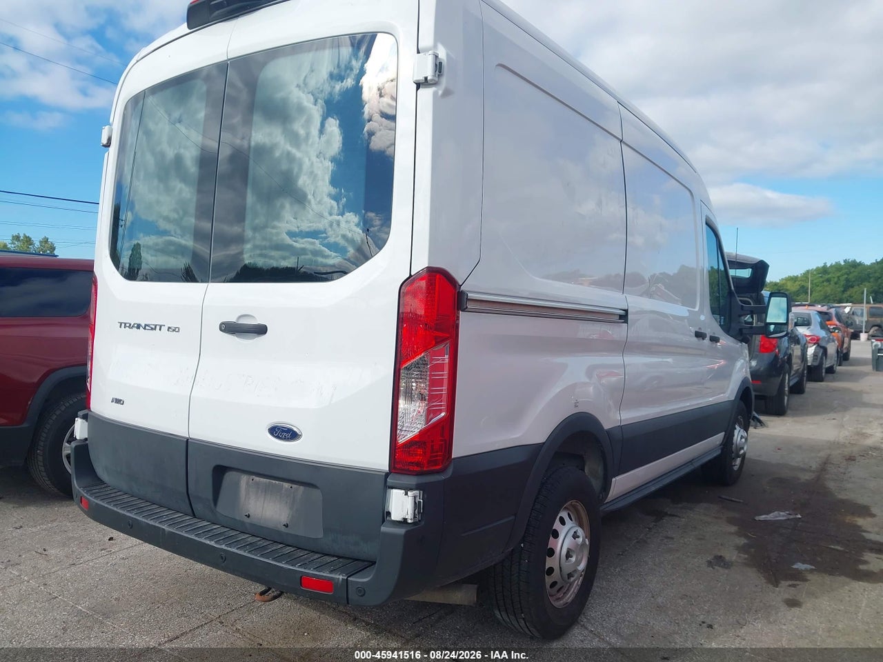 2022 FORD TRANSIT-150   · 4/11