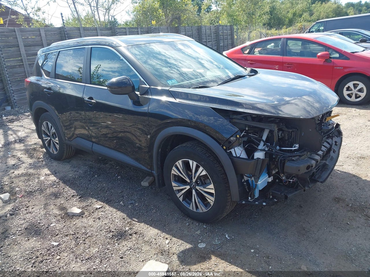 5N1BT3BB5NC****** · 2022 NISSAN ROGUE SV INTELLIGENT AWD