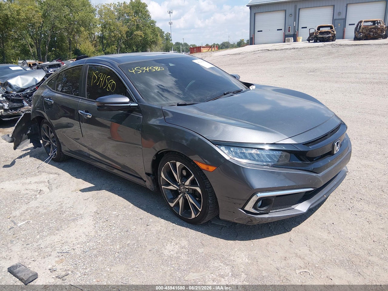 JHMFC1F94KX****** · 2019 HONDA CIVIC TOURING