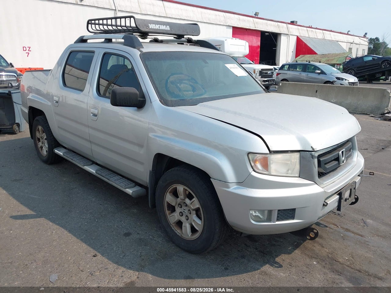 5FPYK16259B****** · 2009 HONDA RIDGELINE RT