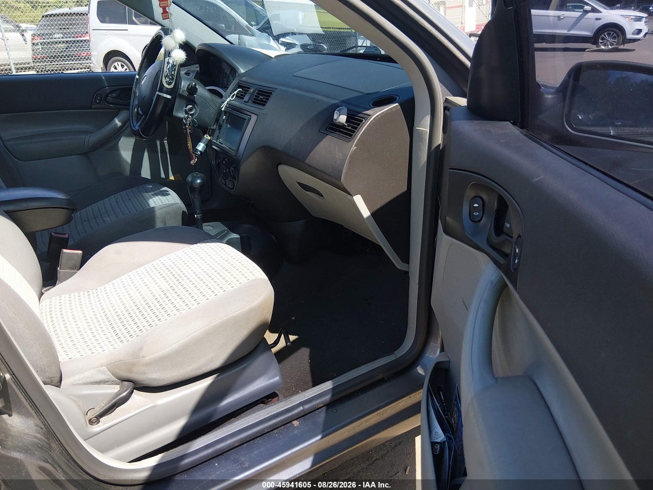 2006 FORD FOCUS ZX4 · 5/11