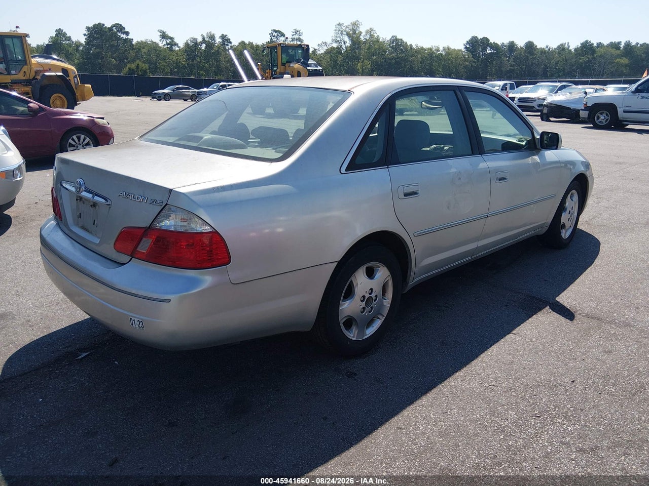 2004 TOYOTA AVALON XLS · 4/11