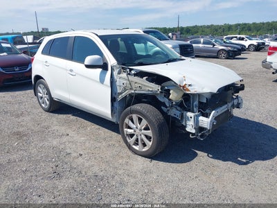 4A4AP3AU8FE****** · 2015 MITSUBISHI OUTLANDER SPORT ES