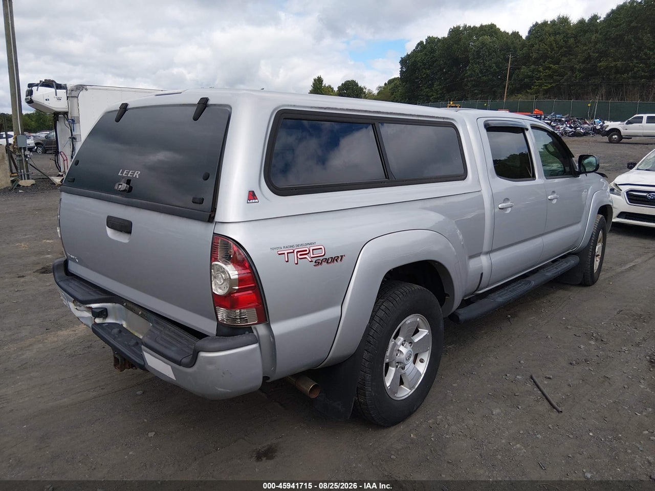 2011 TOYOTA TACOMA BASE V6 · 4/10