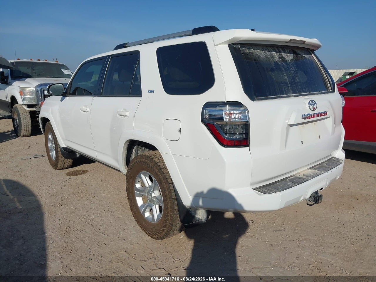 2019 TOYOTA 4RUNNER SR5 · 3/11