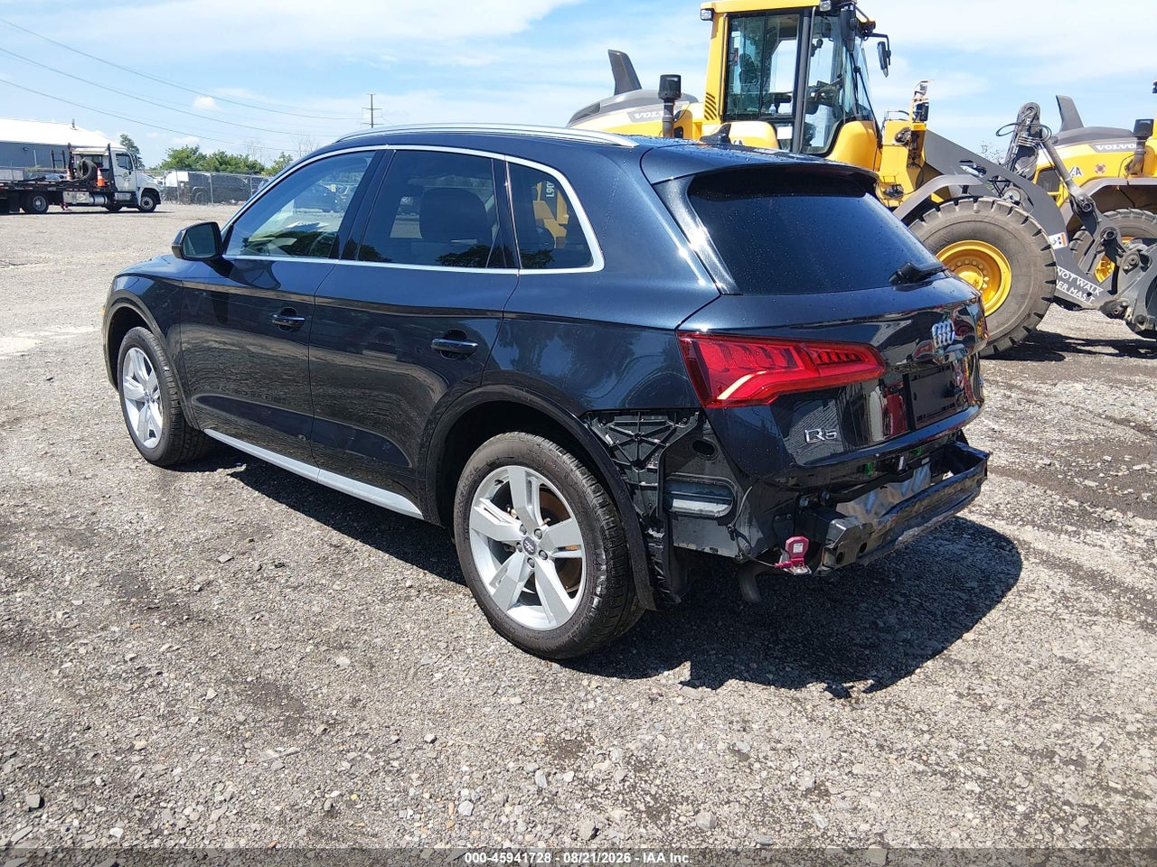 2018 AUDI Q5 2.0T PREMIUM/2.0T TECH PREMIUM · 3/11