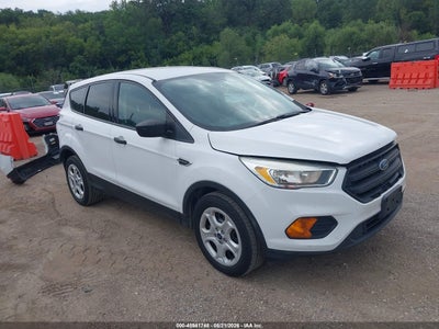1FMCU0F7XHU****** · 2017 FORD ESCAPE S