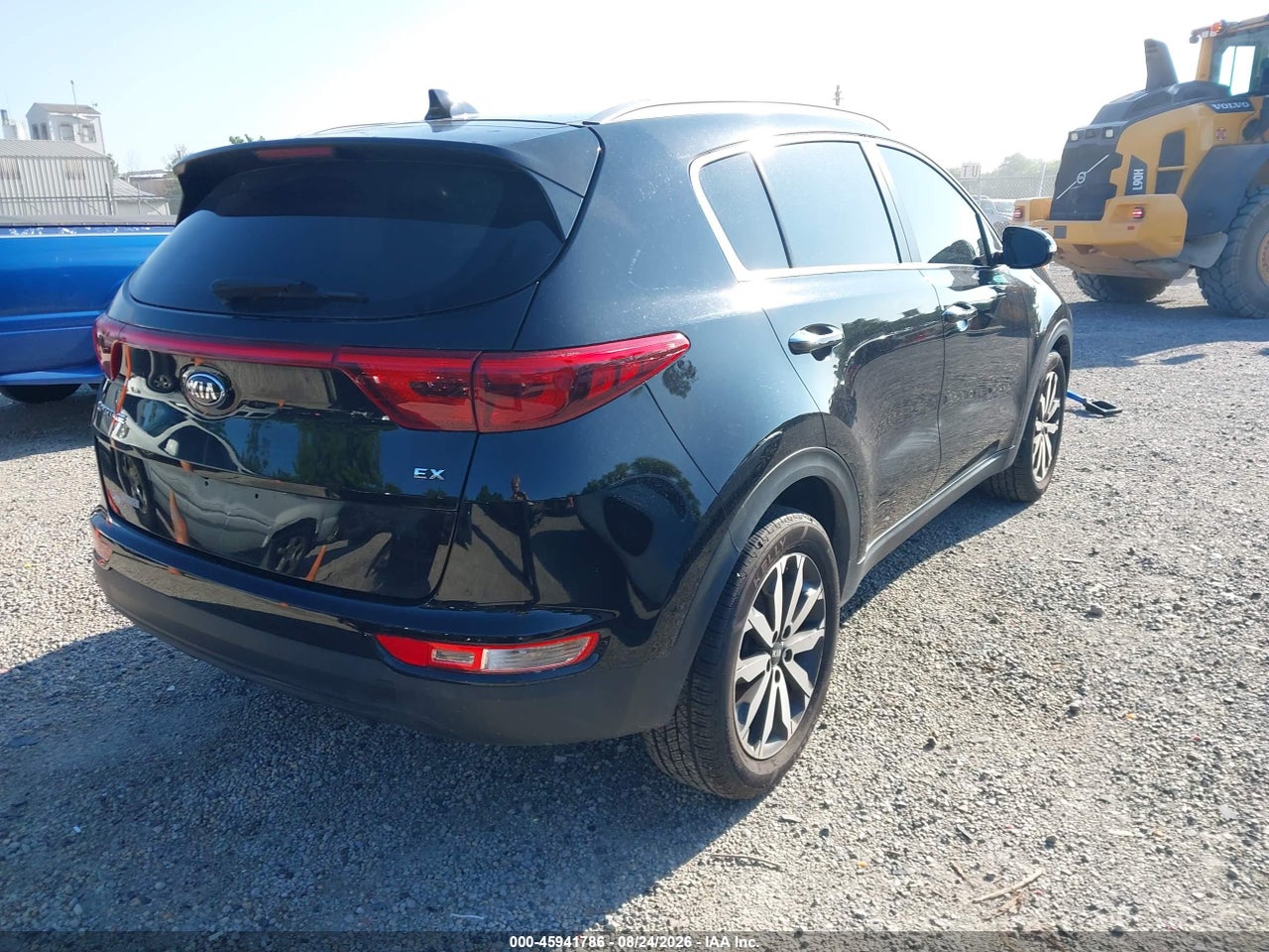 2017 KIA SPORTAGE EX · 4/11