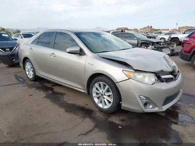 2014 TOYOTA CAMRY HYBRID XLE