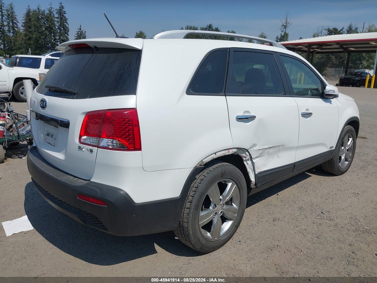 2013 KIA SORENTO EX V6 · 4/11