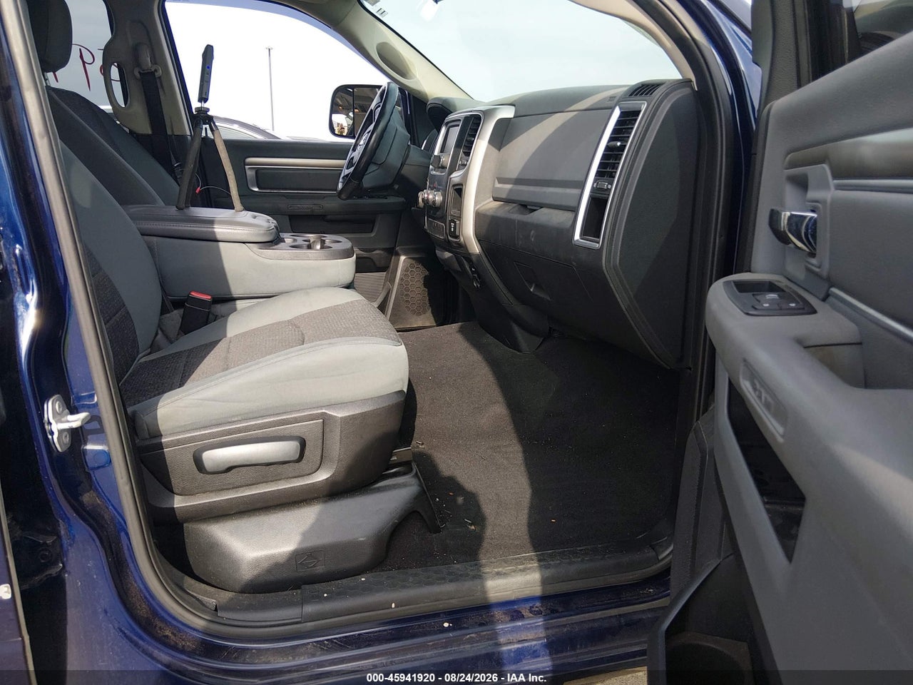 2015 RAM 1500 BIG HORN · 5/11