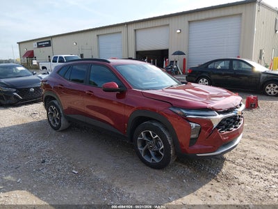 KL77LHEP2SC****** · 2025 CHEVROLET TRAX FWD LT