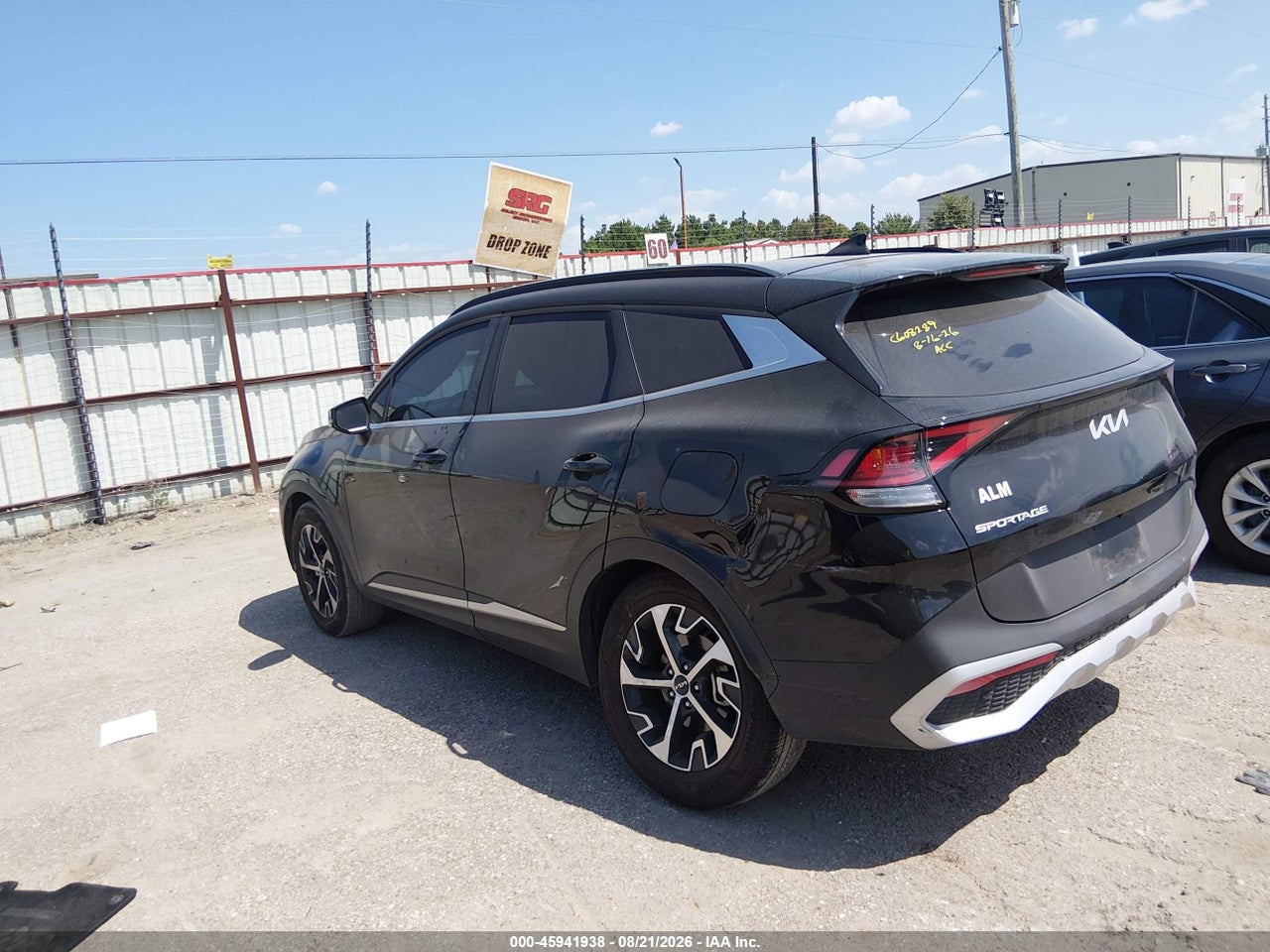 2025 KIA SPORTAGE EX · 3/11