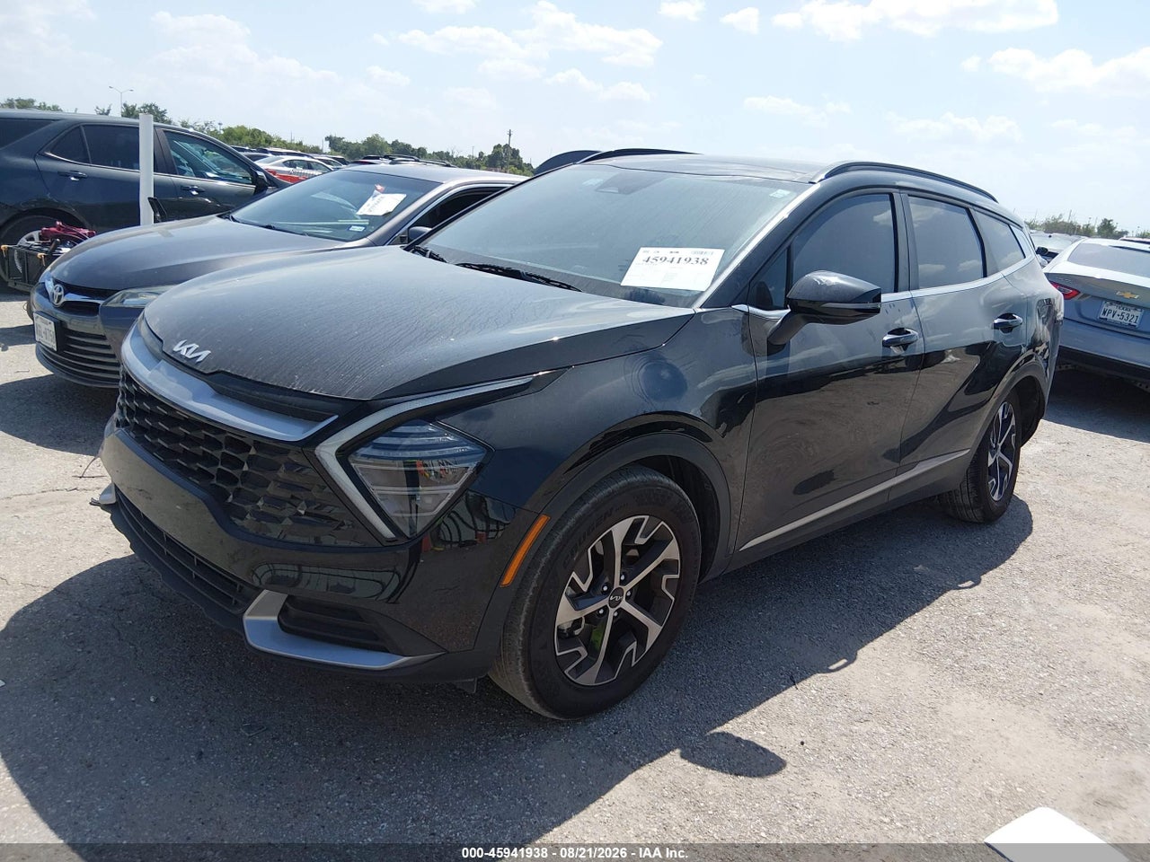2025 KIA SPORTAGE EX · 2/11