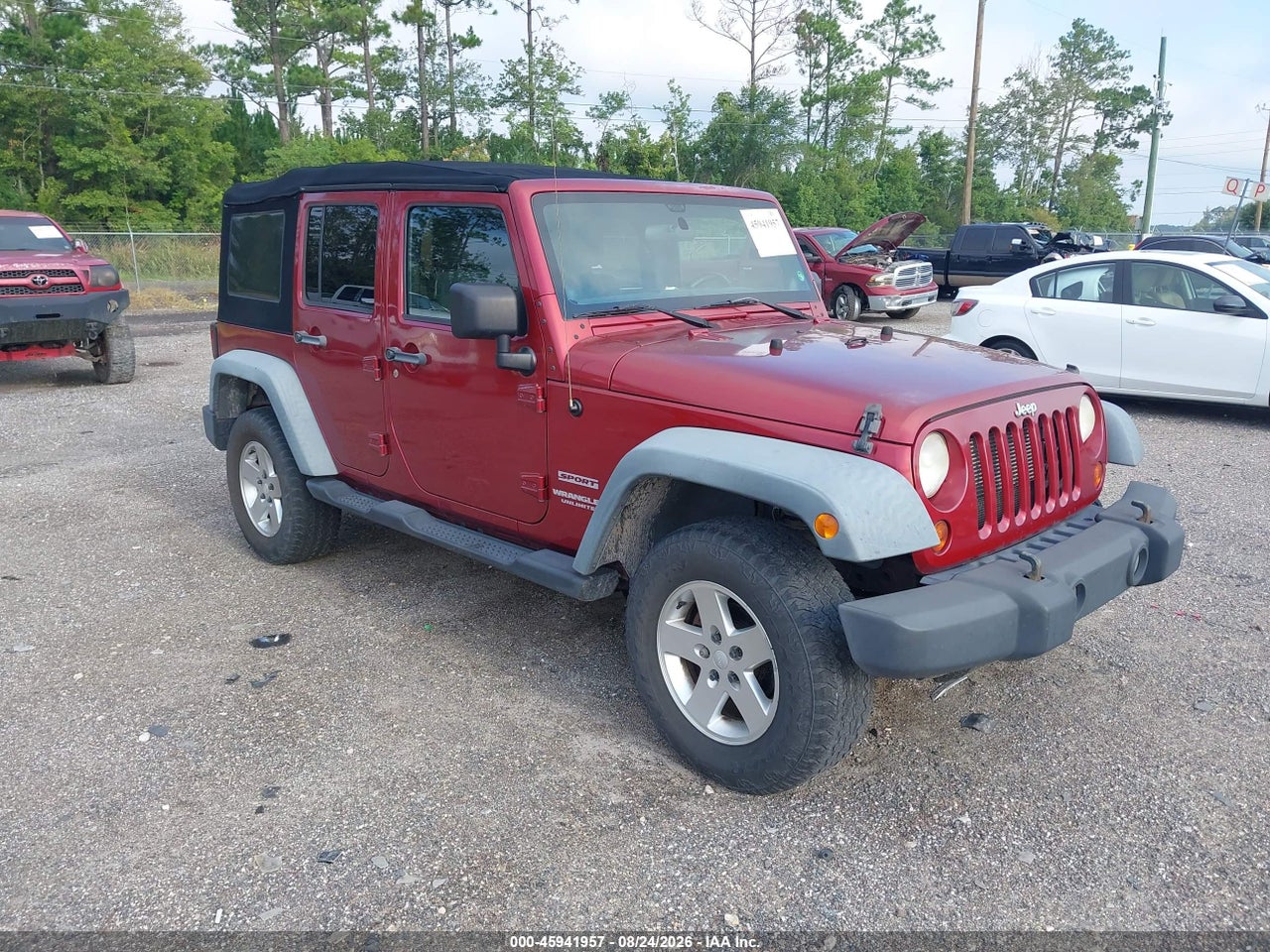 1C4BJWDG8CL****** · 2012 JEEP WRANGLER UNLIMITED SPORT