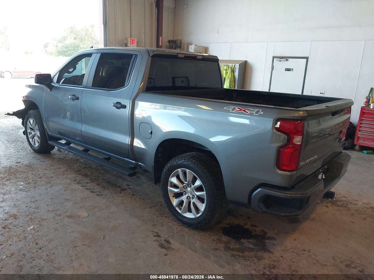 2021 CHEVROLET SILVERADO 1500 4WD  SHORT BED CUSTOM · 3/11