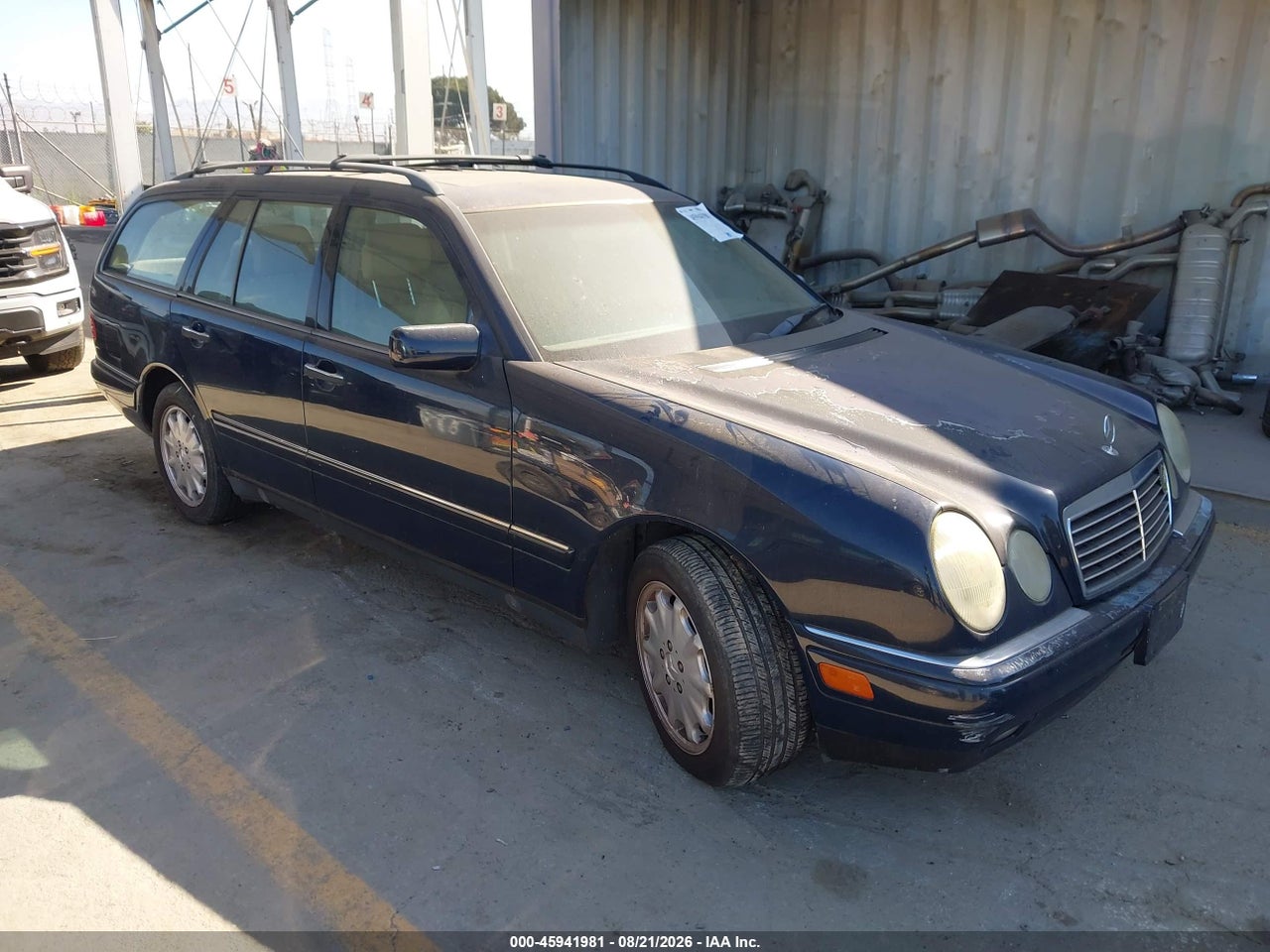 1999 MERCEDES-BENZ E 320