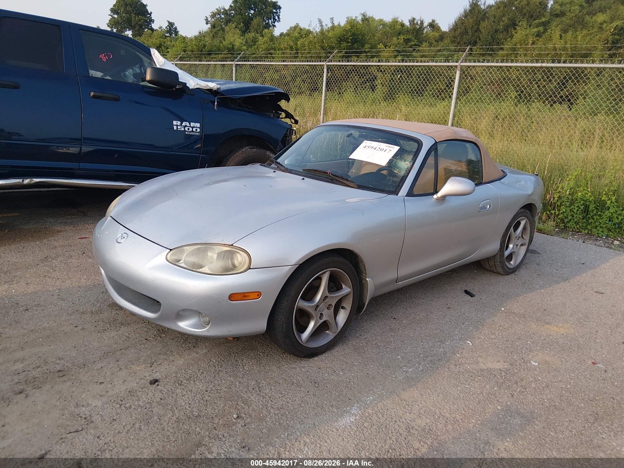 2001 MAZDA MX-5 MIATA LS/SPECIAL EDITION · 2/11