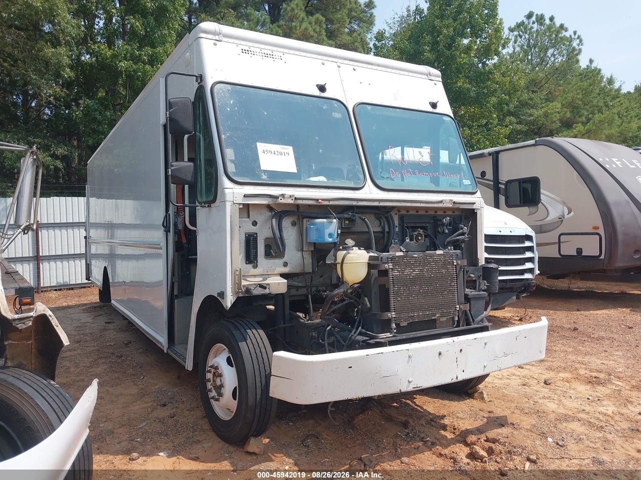 1F66F5KY6G0****** · 2016 FORD F-59 COMMERCIAL STRIPPED