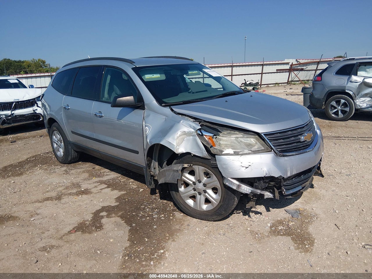 1GNKRFKD8FJ****** · 2015 CHEVROLET TRAVERSE LS