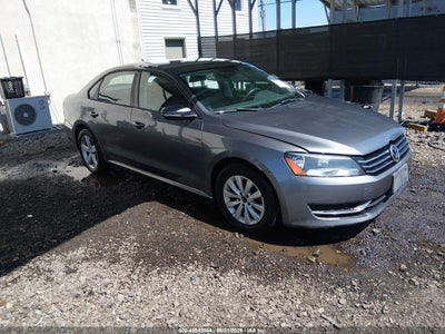 2012 VOLKSWAGEN PASSAT S