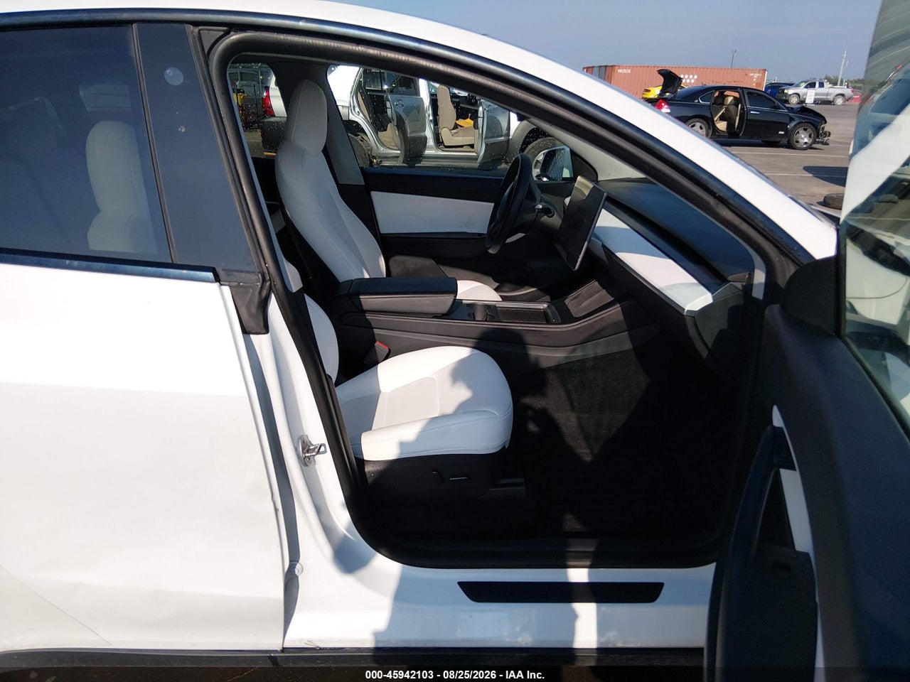 2022 TESLA MODEL Y LONG RANGE DUAL MOTOR ALL-WHEEL DRIVE · 5/11
