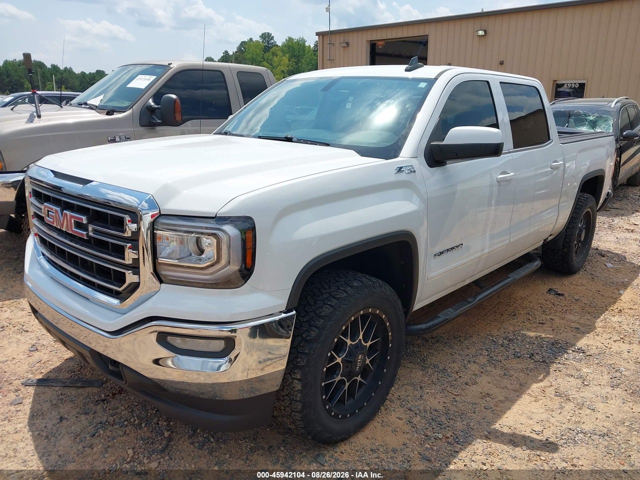 2017 GMC SIERRA 1500 SLE · 2/11