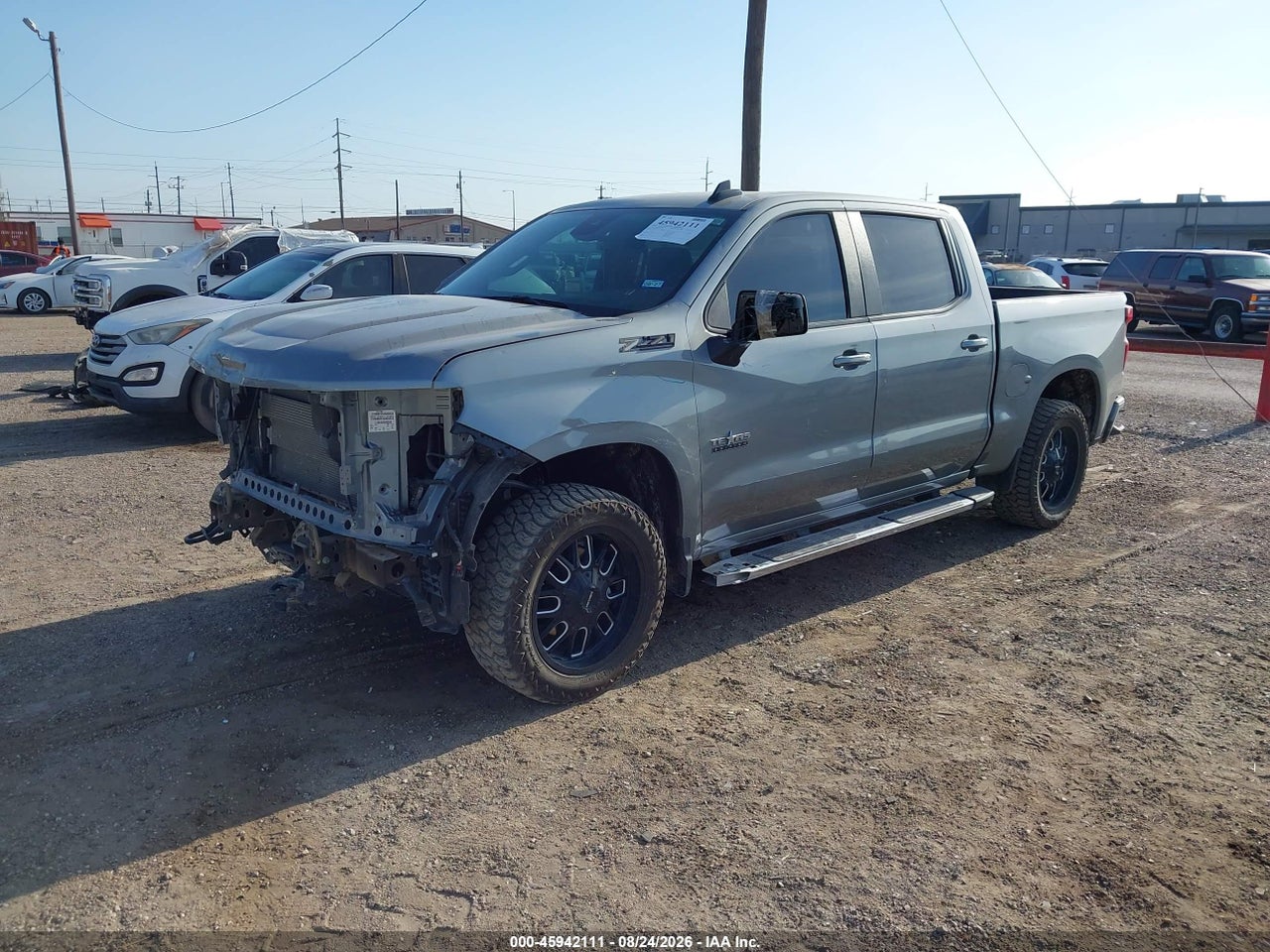 2025 CHEVROLET SILVERADO 1500 4WD  SHORT BED RST · 2/11