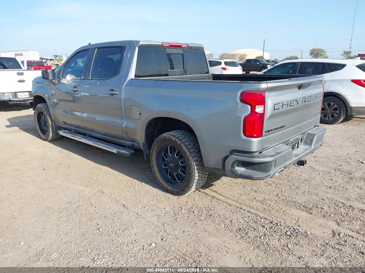 2025 CHEVROLET SILVERADO 1500 4WD  SHORT BED RST · 3/11