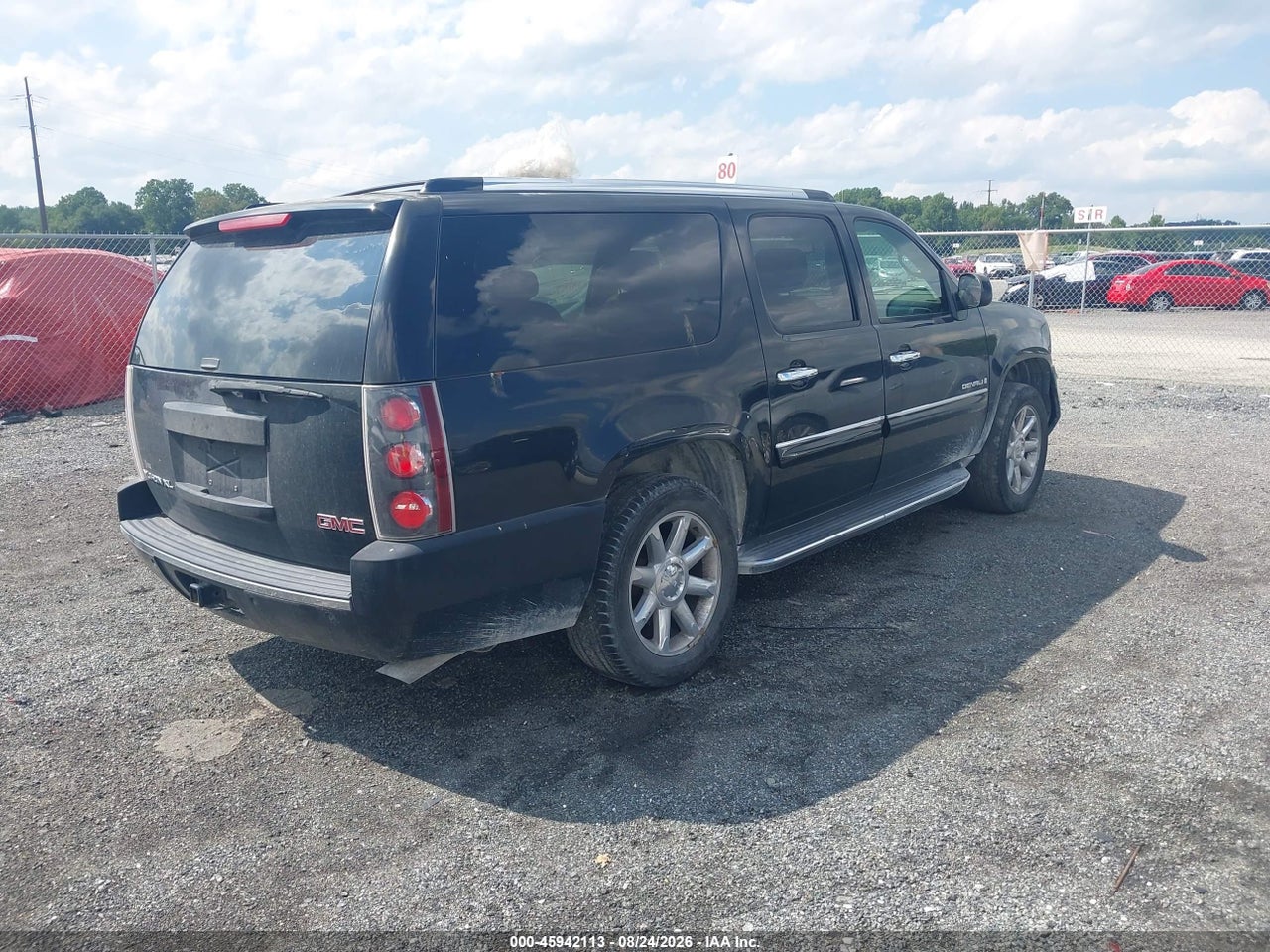 2007 GMC YUKON XL 1500 DENALI · 4/11