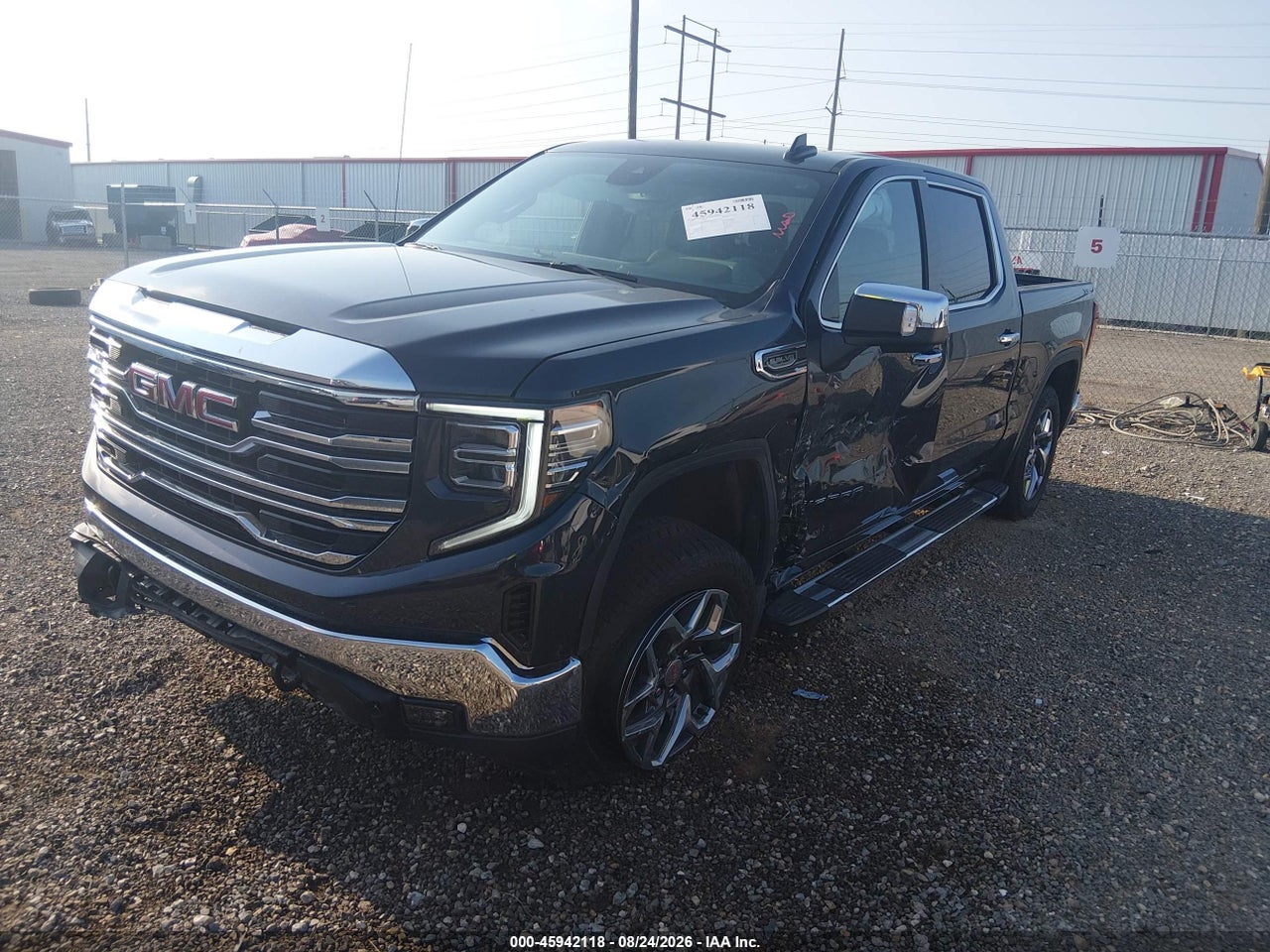 2026 GMC SIERRA 1500 , SHORT BED, SLT, 4WD · 2/11