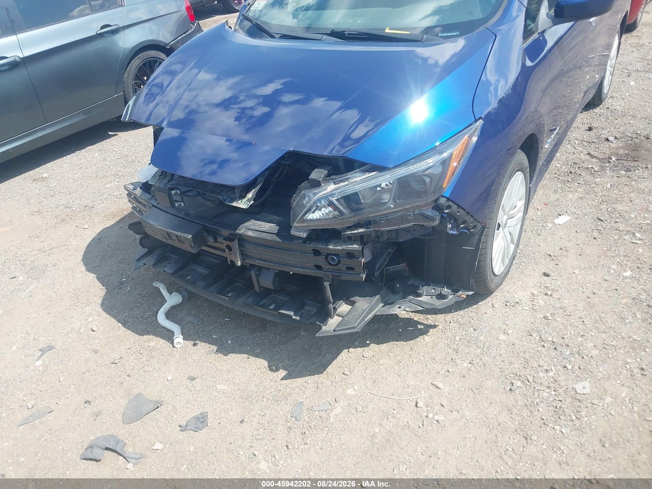 2019 NISSAN LEAF S · 6/11