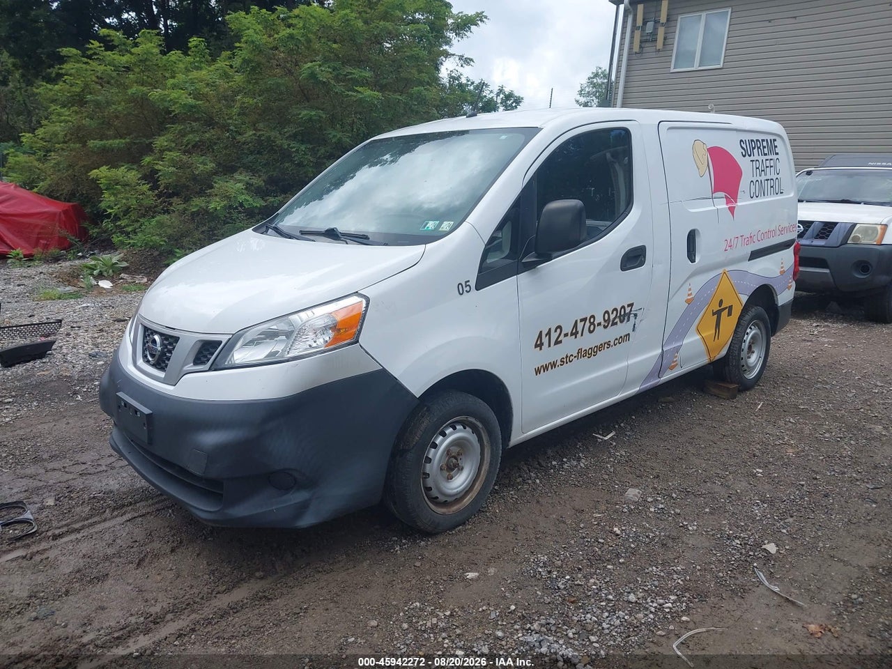 2019 NISSAN NV200 S · 2/11
